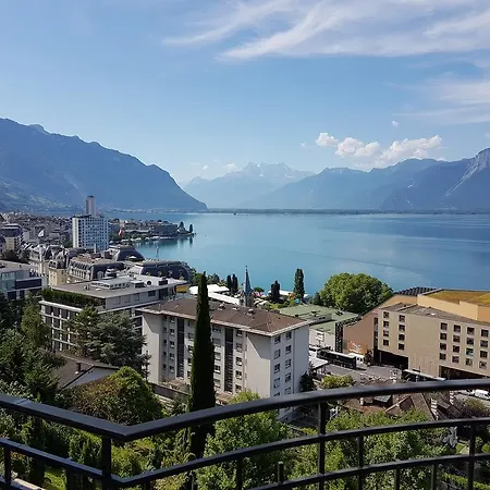 Belmont Lake View شقة
